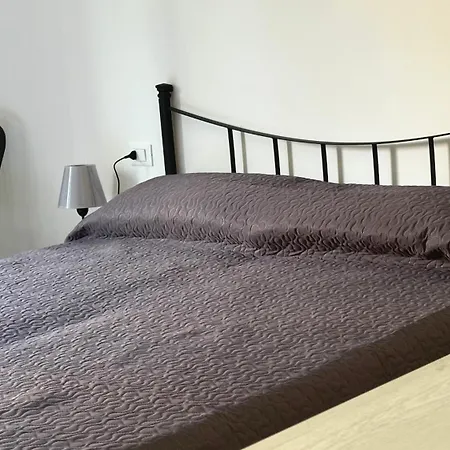 S044 - Sirolo, Delizioso Trilocale Con Giardino Apartmán