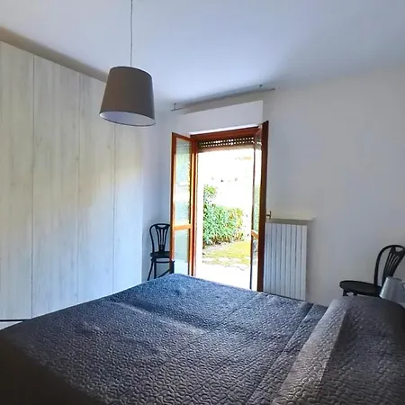 S044 - Sirolo, Delizioso Trilocale Con Giardino *