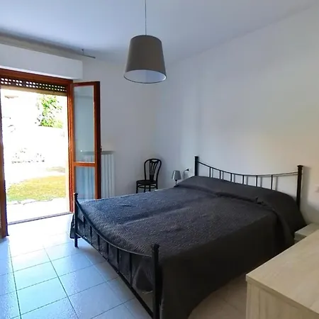 S044 - Sirolo, Delizioso Trilocale Con Giardino